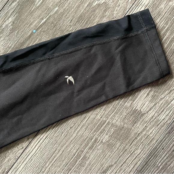 Glyder small black leggings with shear side panels - Picture 3 of 5